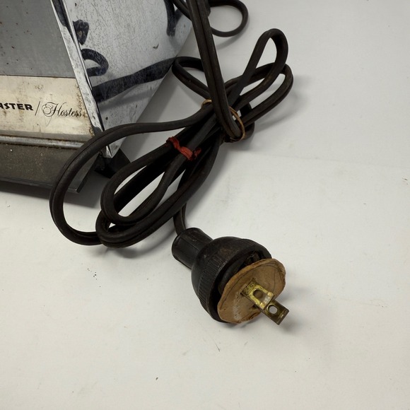 Vintage Toastmaster Hostess Automatic Toaster Chrome Retro  parts only - Picture 3 of 11